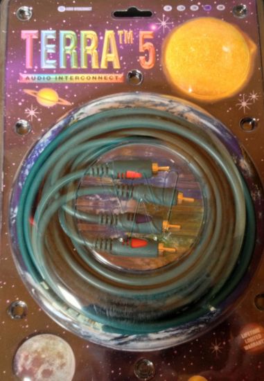 Dây tín hiệu Wireworld Terra 5 (2m, 3m x 2)