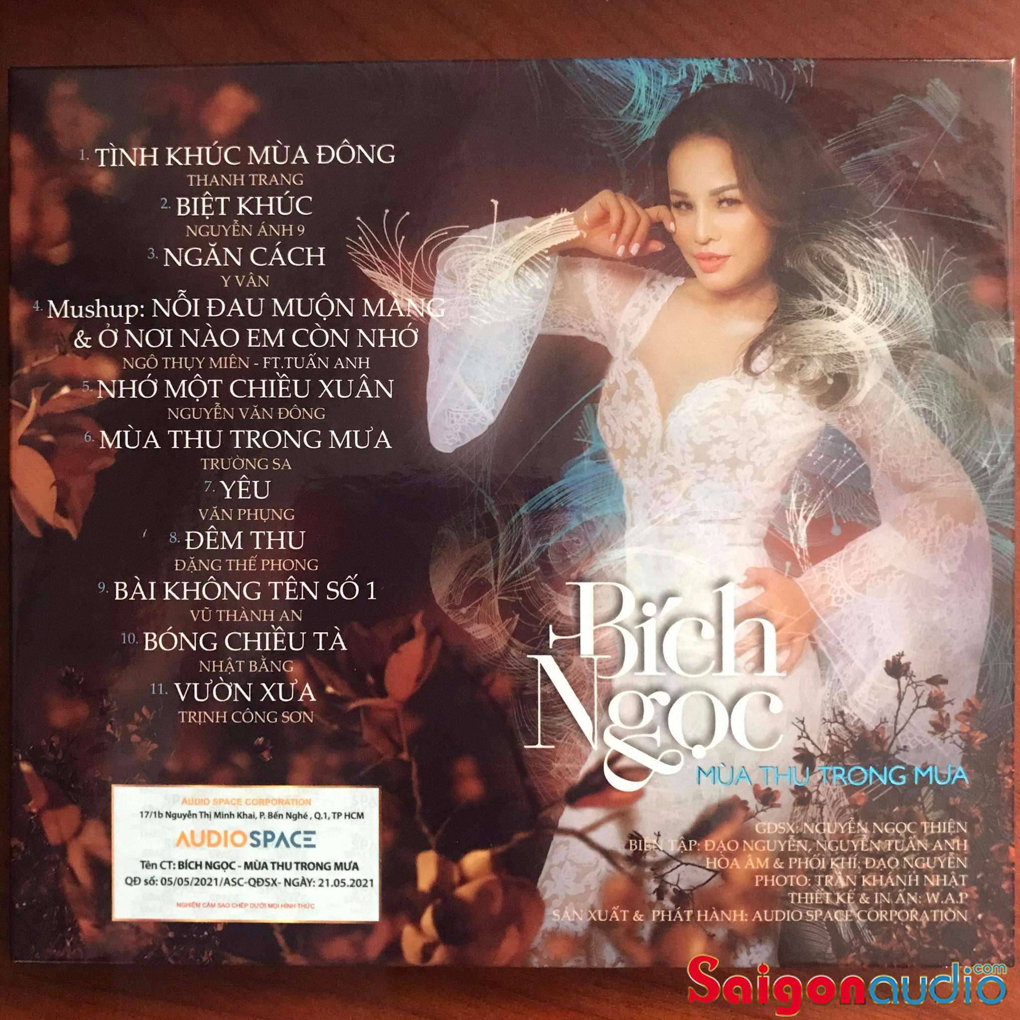 Đĩa CD nhạc gốc Bích Ngọc - Mùa Thu Trong Mưa (03/06/2021) (Free ship khi mua 2 đĩa CD cùng hoặc khác loại)