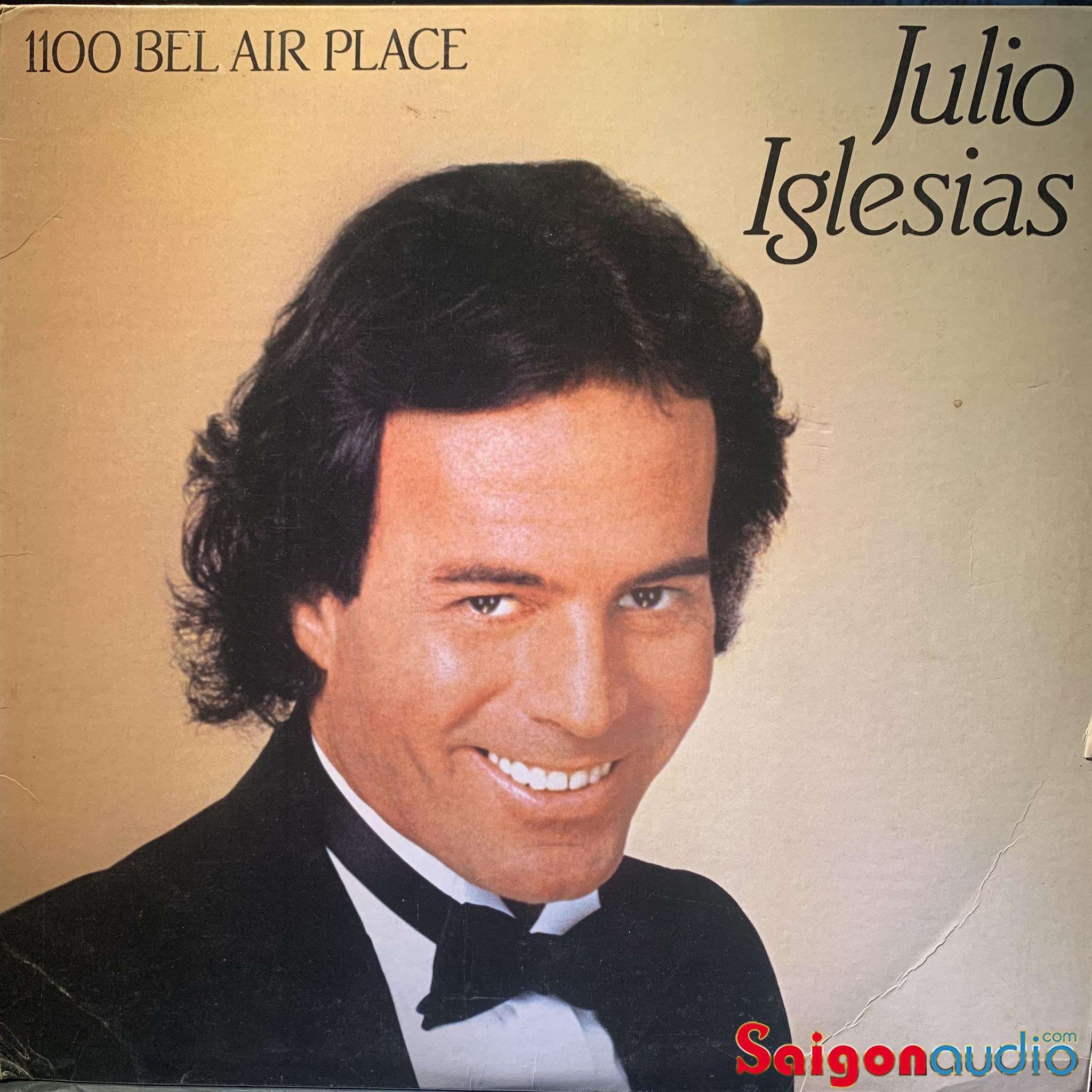 Đĩa than Julio Iglesias – 1100 Bel Air Place | LP Vinyl Records